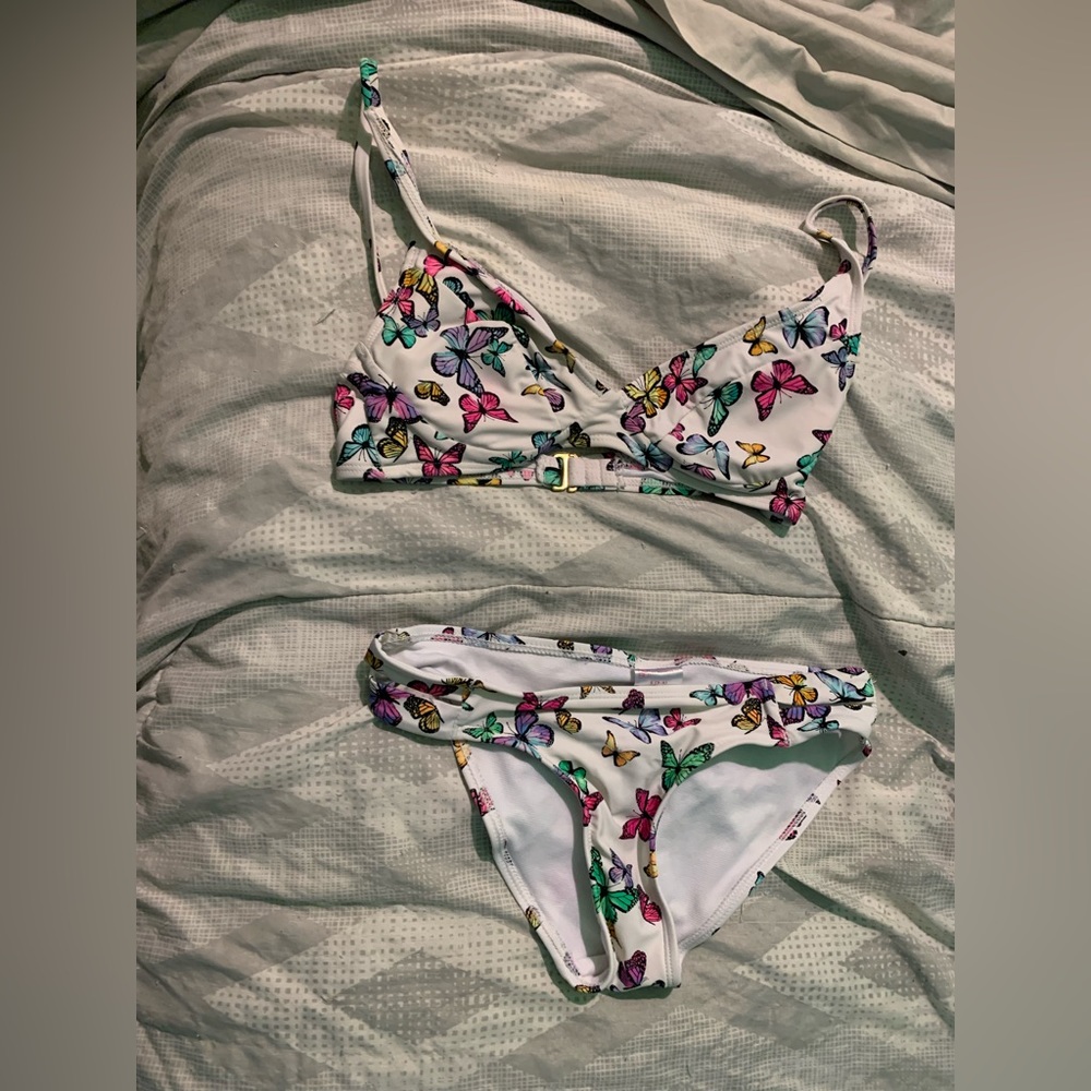 No boundaries swim suit top and bottoms size small for both